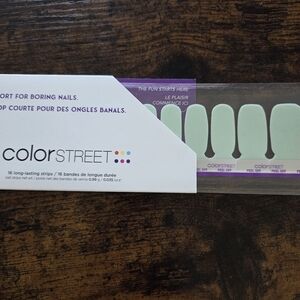 Color Street Subscription Box Nail Strips - It Was All A Dream